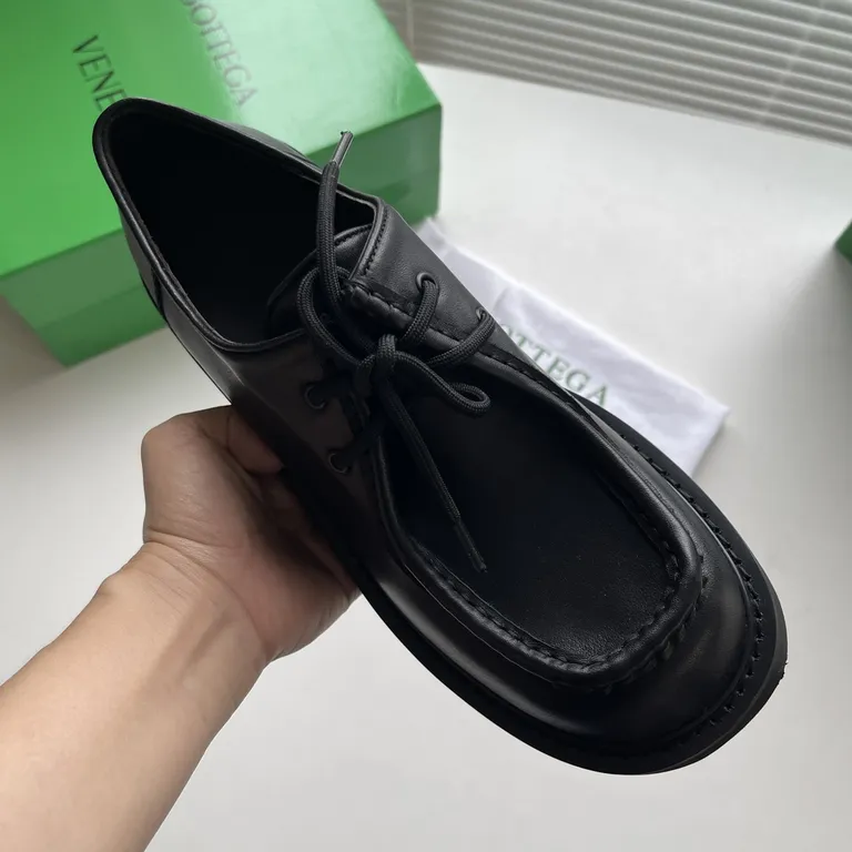 Bottega Veneta Shoe 